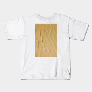 Beautiful sand ripple texture Kids T-Shirt